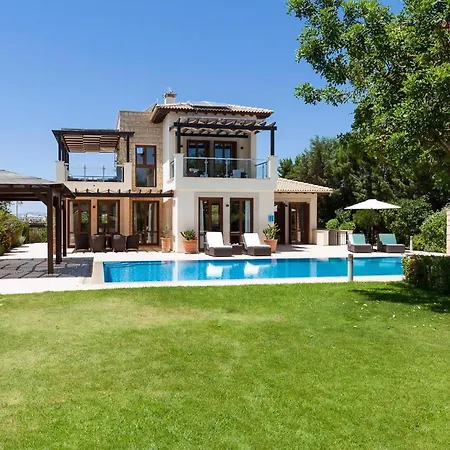 Aphrodite Hills Superior Superior 0336 Air Conditioning 4 Bedrooms *