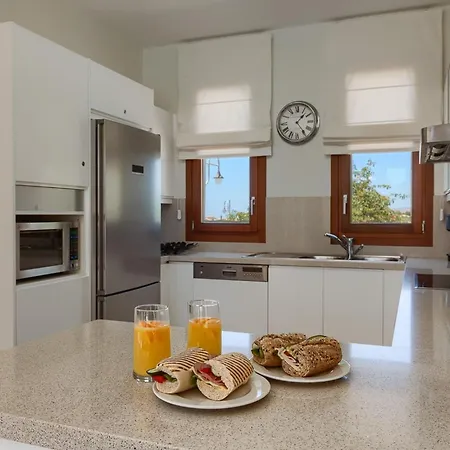 Aphrodite Hills Superior Superior 0336 Air Conditioning Villa *