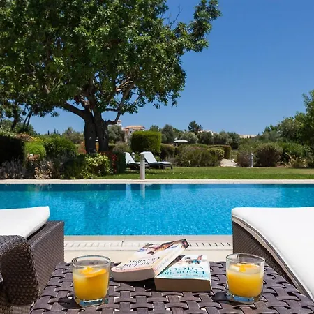 Aphrodite Hills Superior Superior 0336 Air Conditioning 4 Bedrooms Villa